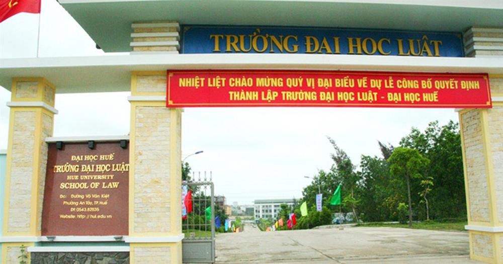 Học phí Đại học Luật - Đại học Huế